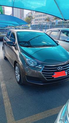 HYUNDAI HB20S 1.6 COMFORT PLUS 16V FLEX 4P AUTOMÁTICO